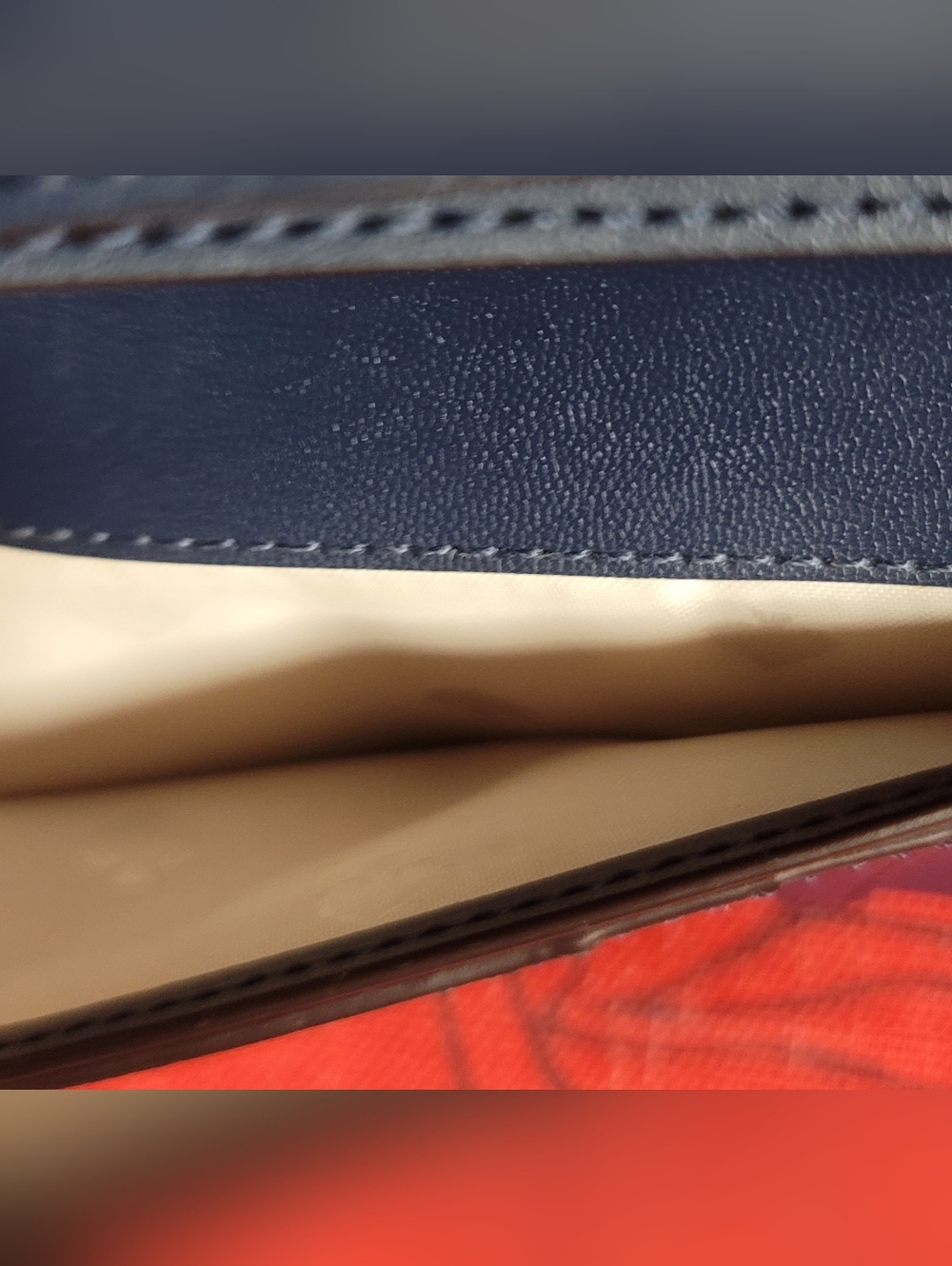 Kate Spade Cameron Two-Tone Mint Green and Cream Bifold Wallet - Picture 8 of 10